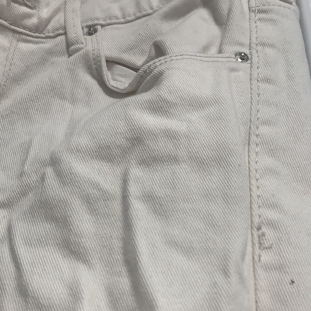 Jean - Picture 4 of 7